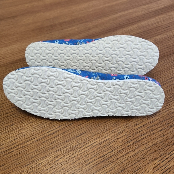 Groove Bags Floral Black Lab Blue Casual Fabric Slip On Shoes - Picture 6 of 12